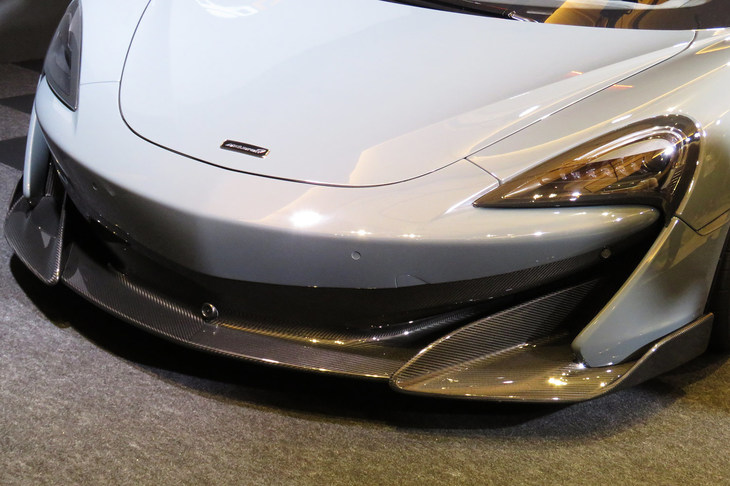 マクラーレン600LT（フロントスプリッター）