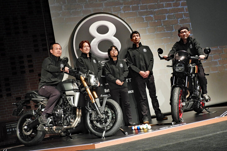 「スズキGSX-8T／GSX-8TT」の開発メンバー。写真向かって左から、チーフエンジニアの加藤幸生氏、テストライダーの佐藤洋輔氏、車体設計の小林銀河氏、電装設計の柴山拓也氏、デザイン開発を統括した古橋伸介氏。