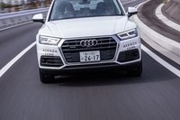 「アレンザLX100」を装着した「アウディQ5」の走行シーン。30～40km/hの走行では乗り心地が良く、ノイズがしっかりと抑え込まれた静粛性の高い走りが味わえた。