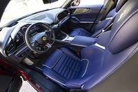 車内の様子は素の「プロサングエ」と変わらない。「日常ユースのあらゆる状況でユーザーのニーズに応える」というプロサングエ本来の長所を維持している点も、重要なセリングポイントとされている。