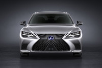「レクサスLS」がマイナーチェンジ　高度な運転支援技術「Lexus Teammate」を搭載の画像