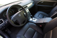 ボルボS80 3.2（FF/6AT）／V8（4WD/6AT）【海外試乗記】の画像