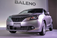 「スズキ・バレーノXT」