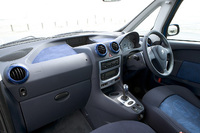 プジョー 1007 1.6（2ペダル5MT）【ブリーフテスト】の画像