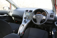 トヨタ・オーリス180G（FF/CVT）【ブリーフテスト】の画像