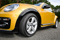 試乗車のタイヤサイズは215/55R17。ブリヂストンの「トランザER300」を装着していた。