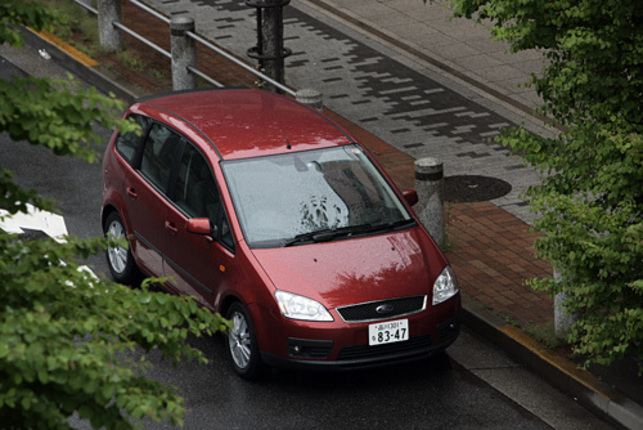 【スペック】全長×全幅×全高＝4330×1825×1580mm／ホイールベース＝2640mm／車重＝1430kg／駆動方式＝FF／2リッター直4DOHC16バルブ（145ps/6000rpm、18.9kgm/4500rpm）／価格＝280.0万円（テスト車＝同じ）