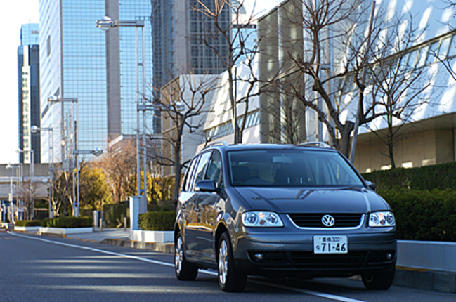 【スペック】全長×全幅×全高＝4390×1795×1660mm／ホイールベース＝2675mm／車重＝1600kg／駆動方式＝FF／2リッター直4DOHC16バルブ（150ps／6000rpm、20.4kgm／3500rpm）／車両本体価格＝299.0万円（テスト車＝310.0万円）