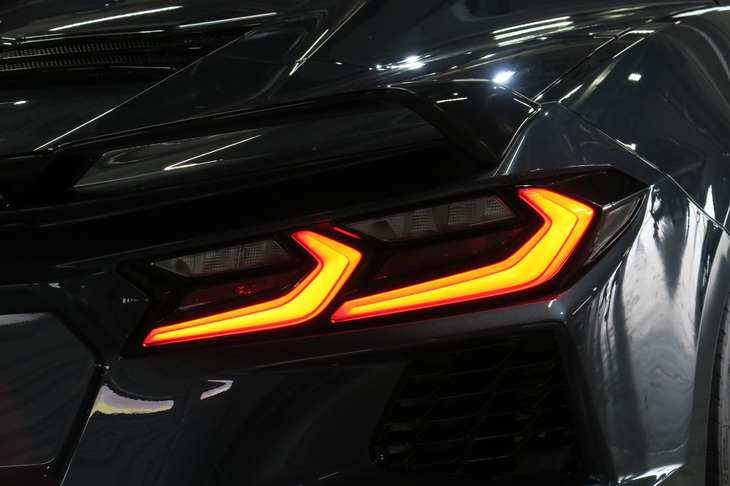 シボレー・コルベット  コンバーチブル（リアコンビランプ）