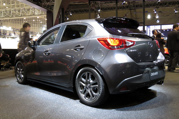 マツダ・デミオ カスタムスタイル2017