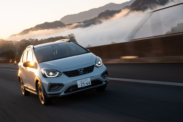 ホンダ・フィットe：HEVクロスター