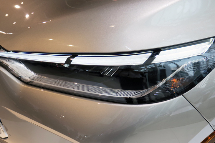 インフィニティQX60（ヘッドランプ）