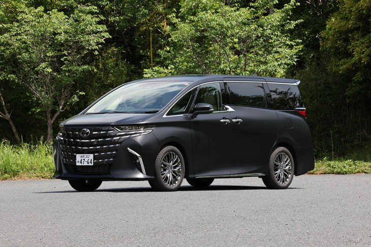 2025年1月31日に販売が開始されたミニバン「トヨタ・アルファード」の特別架装車「アルファードSpacious Lounge（スペーシャスラウンジ）」。同モデルは「ノア」「ヴォクシー」「ランドクルーザー“300”」などを製造するトヨタ自動車の関連会社、トヨタ車体が開発を行った。