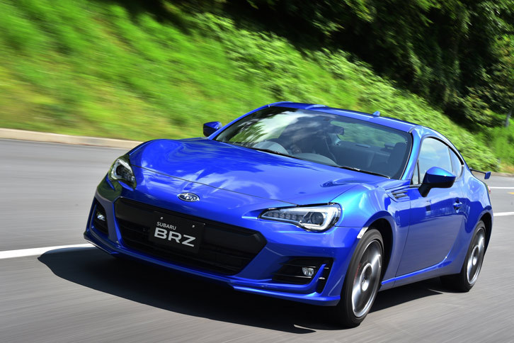 2016年秋発売予定の「BRZ GT」。