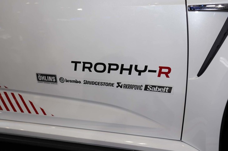 ルノー・メガーヌR.S.トロフィーR