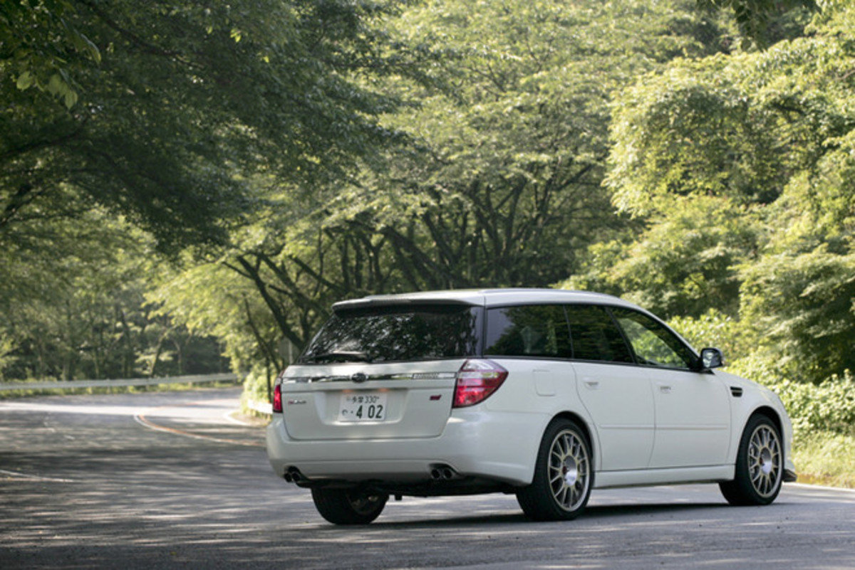 レガシィ WIT'S スバル STI S402 レガシー　コンプリートカー スバル・レガシィS402ワゴン（4WD/6MT）【試乗記】 世界に誇れる実力