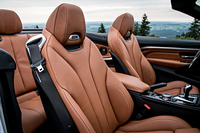 BMWの高性能オープン「M4カブリオレ」受注開始の画像