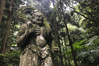 国東半島最大級といわれる、両子寺の仁王像。