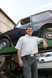 ホイール調整した工場のお兄ちゃん。