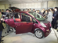 第407回：いったいどうして？　ミツオカ初の電気自動車「雷駆」　ひと安心……光岡会長はやっぱり燃える男だった!!の画像