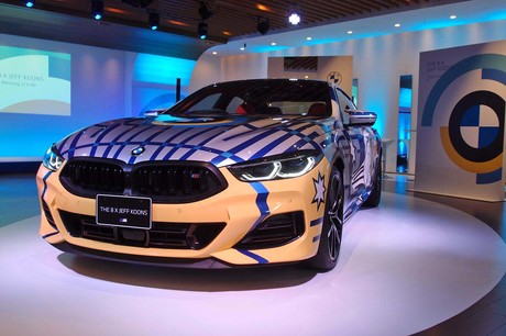 ���Y�䐔�͐��E����99��B�uM850i xDrive�O�����N�[�y�v���x�[�X�ɁA���E�I�A�[�e�B�X�g�Ƃ��Ēm����W�F...