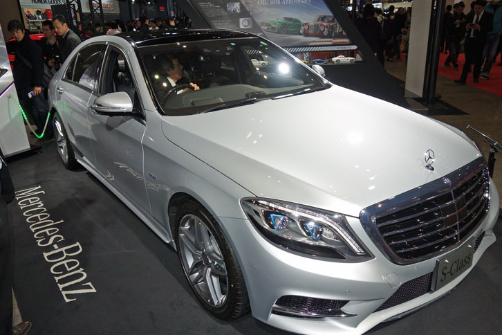 メルセデス・ベンツS550e ロング