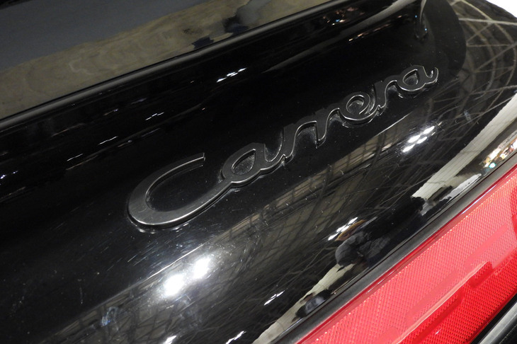 ポルシェ911カレラ3.2ターボルック（1987年／WINS AUTO）