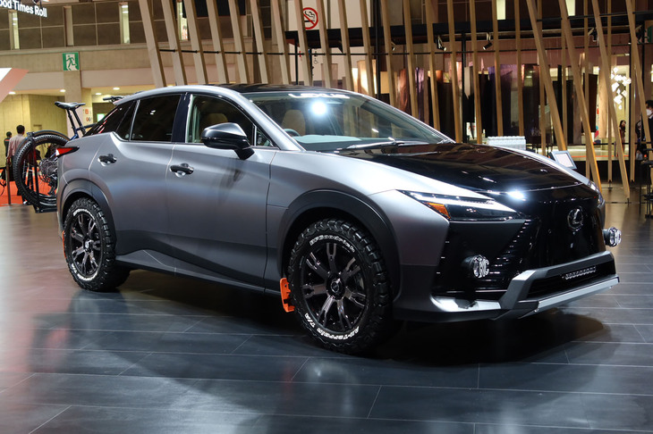 レクサスRZアウトドア コンセプト