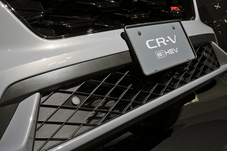 ホンダCR-V e：HEV RS（ロアグリル）