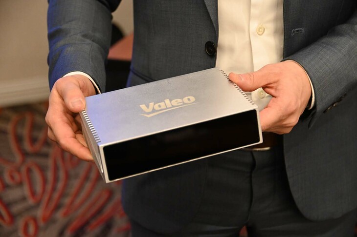 ヴァレオが2025年に市場導入を予定する、最新のLiDAR「SCALA 3」。解像度は1250万画素で、200m先までを検知可能。自動運転技術拡大の起爆剤になるのではないか。