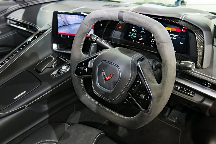 シボレー・コルベット3LT（ステアリングホイール）