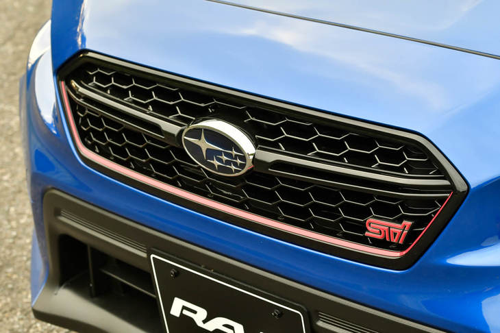 スバルWRX STIタイプRA-R（フロントグリル）