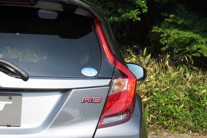 ホンダ・フィットRS Honda SENSING（リアコンビランプ）