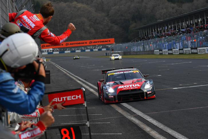 開幕戦を勝利で飾った、松田次生／ロニー・クインタレッリ組のNo.1 MOTUL AUTECH GT-R。