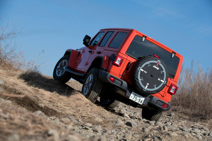 2018年10月に日本に導入された現行型「ラングラー」。2019年春には、より悪路走破性能に特化した「ルビコン」の導入も計画されている。