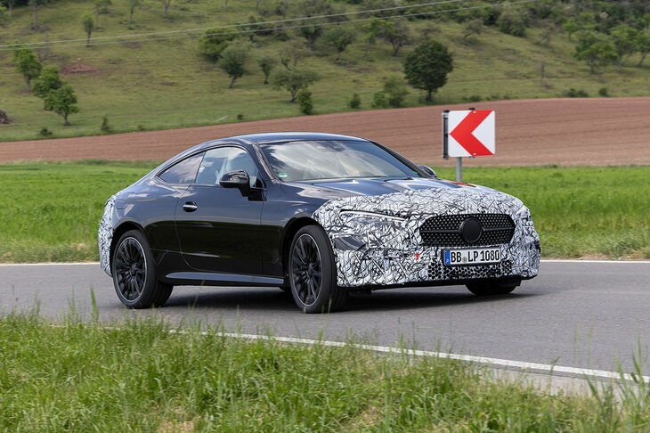 メルセデス・ベンツCLEクーペ：市場投入は2023年。将来的には「Cクラス」と「Eクラス」のクーペは、「CLE」という1つのモデルに置き換えられる。CLEは、2ドアのCクラスのスポーティーさとEクラスの大きなサイズを組み合わせたモデルである。