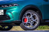 「Q4ヴェローチェ」には20インチサイズの「5ホールシルバーアルミホイール」が標準で装備される。今回の試乗車は、235/40R20サイズの「ピレリ・スコーピオン」タイヤを組み合わせていた。