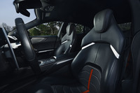 フェラーリが「プロサングエ」にスポーティーな「ハンドリング スペチアーレ仕様」を設定の画像