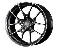 「Gシリーズ」のなかでも人気の高かった「G25」を一段と進化させたのが「G025」（写真）。美しさに磨きをかけるとともに、さらなる軽量化が図られた。