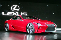クーペの理想型を示す「レクサスLF-LC」【デトロイトショー2012】