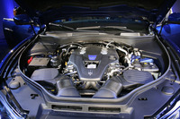 マセラティが初のSUV「レヴァンテ」を発売の画像