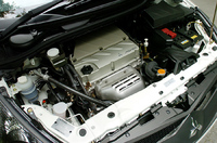 三菱グランディススポーツギア 6人乗り（FF/4AT）【ブリーフテスト】の画像