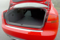 アウディS4（6AT）【ブリーフテスト】の画像