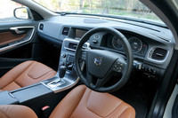 ボルボV60 DRIVe（FF/6AT）【試乗記】の画像