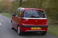 第224回：「プジョー1007」海外試乗!もしや”コンパクト・リムジン”!?の画像