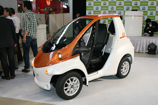 トヨタ車体の超小型電気自動車「コムス」 ビジュアル20枚 【画像・写真