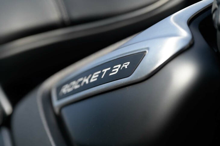 トライアンフ・ロケット3ストームR