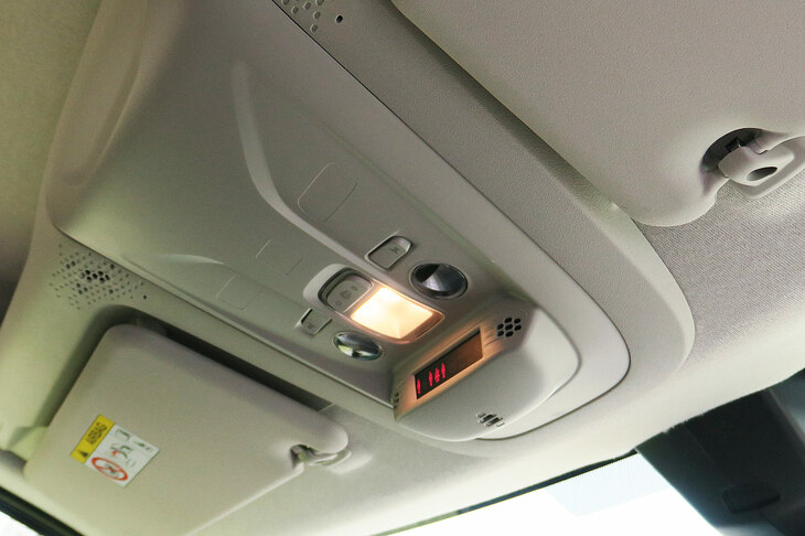 フィアット・ドブロ（オーバーヘッドコンソール）