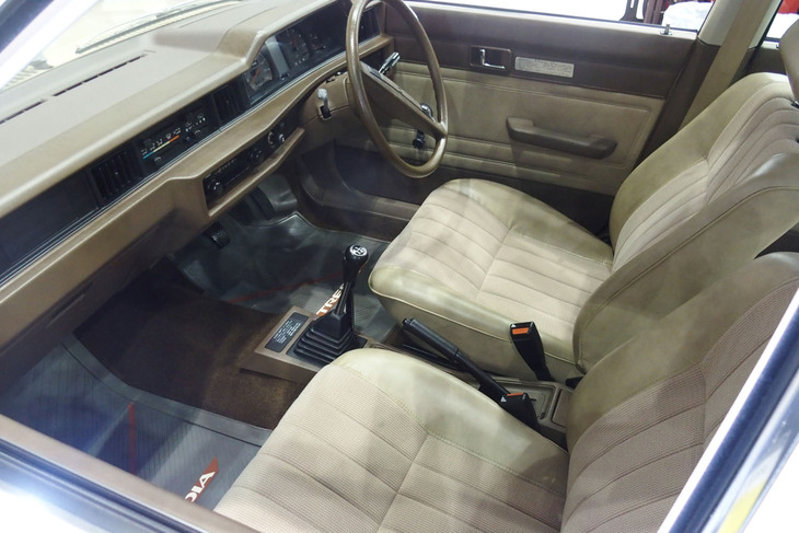 三菱トレディア（1982年）