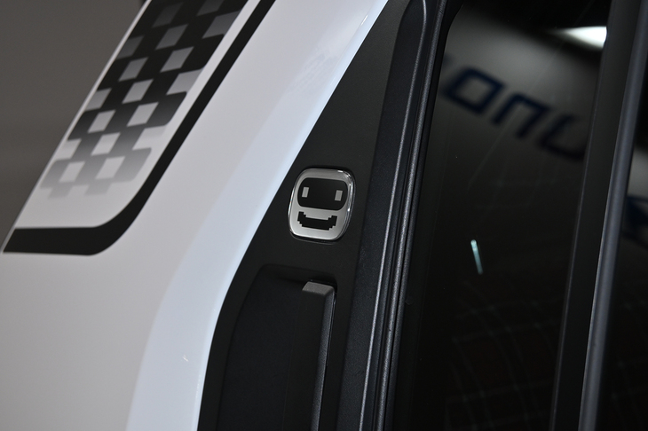 インスター レトロトラベラー